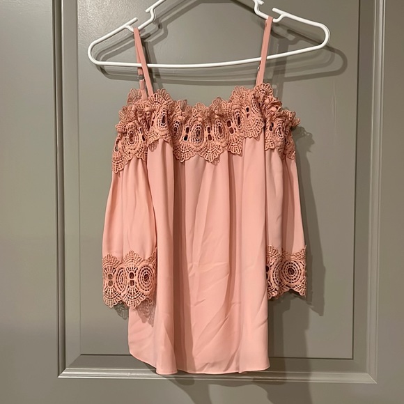 Chic, Off-the-Shoulder Blouse - Picture 1 of 3